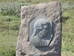 Why is there a monument to this lady at Gullfoss?